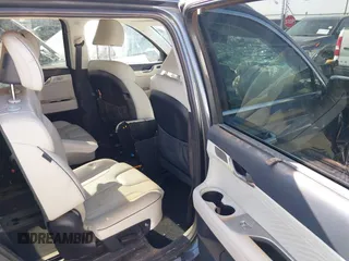 2024 Hyundai Palisade Calligraphy z VIN KM8R7DGE4RU720074, wystawiony jako IAAI lot #42344432 z przebiegiem 45 955 mil mil oraz . Historia ofert i sprzedaży dostępna na DreamBid. Obrazek 8.