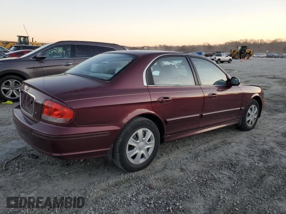 2002 Hyundai Sonata with VIN KMHWF25S92A594191, listed as a Copart auction lot 82521834 with 119,553 mi miles and Salvage Title. Bid and sale history available at carsss.com. Image 3.