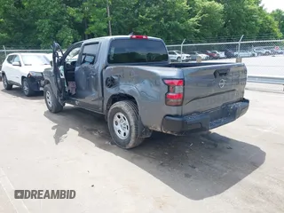 2022 Nissan Frontier SV z VIN 1N6ED1EK9NN633002, wystawiony jako IAAI lot #42298704 z przebiegiem 47 800 mil mil oraz . Historia ofert i sprzedaży dostępna na DreamBid. Obrazek 3.