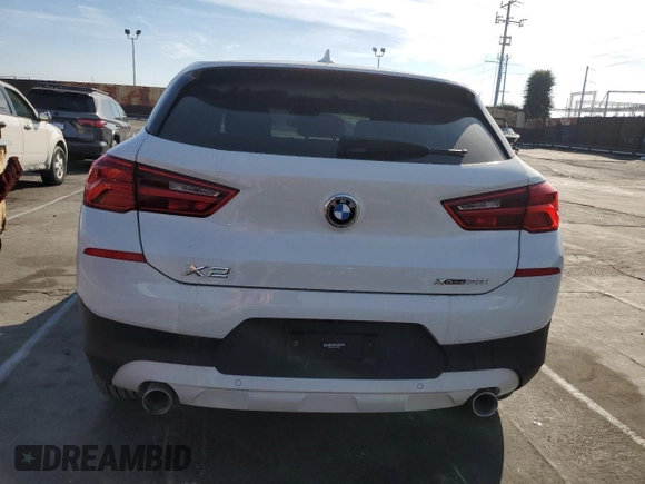 2020 BMW X2 xDrive28i with VIN WBXYJ1C02L5P85780, listed as a Copart auction lot 43665555 with 14,451 mi miles and Salvage Title. Bid and sale history available at carsss.com. Image 6.