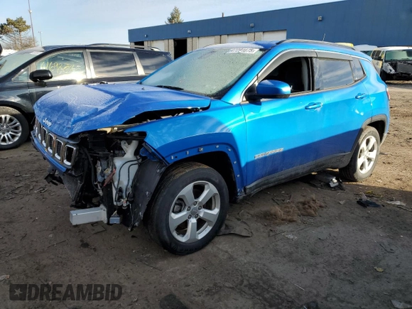 2018 Jeep Compass Latitude with VIN 3C4NJCBB0JT240818, listed as a Copart auction lot 47291675 with 64,679 mi miles and Salvage Title. Bid and sale history available at carsss.com. Image 1.