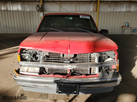 1997 Chevrolet C/K 1500 with VIN 1GCEC14M0VZ167882, listed as a Copart auction lot 85898414 with 251,338 mi miles and Salvage Title. Bid and sale history available at carsss.com. Image 5.