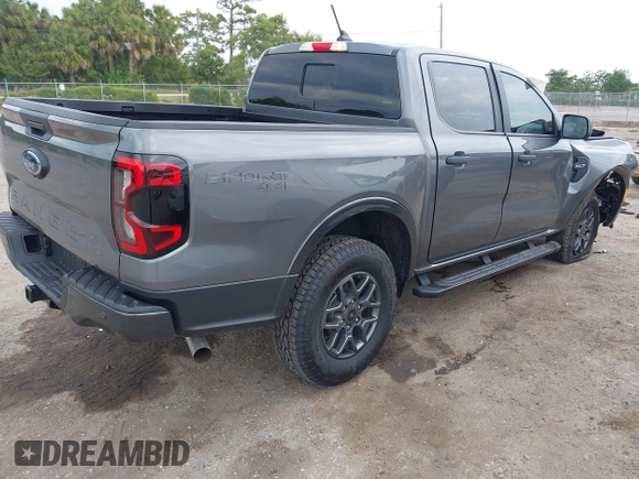 2024 Ford Ranger XLT with VIN 1FTER4HH7RLE66341, listed as a IAAI auction lot 42234334 with 326 mi miles and . Bid and sale history available at DreamBid. Image 4.