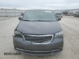 2015 Chrysler Town & Country S with VIN 2C4RC1HG4FR755673, listed as a Copart auction lot 82405424 with 246,989 mi miles and Salvage Title. Bid and sale history available at DreamBid. Image 5.