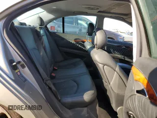 2005 Mercedes-Benz E 500 z VIN WDBUF83J35X166495, wystawiony jako Copart lot #74104874 z przebiegiem 107 329 mil mil oraz Czysty tytuł • Clean title. Historia ofert i sprzedaży dostępna na DreamBid. Obrazek 10.