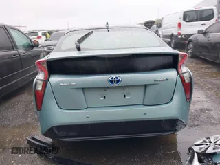 2018 Toyota Prius Two with VIN JTDKBRFU4J3065886, listed as a IAAI auction lot 42011368 with Not Provided miles and . Bid and sale history available at carsss.com. Image 16.
