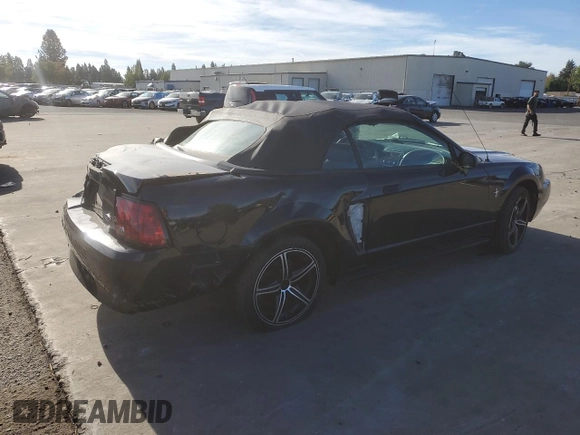 2000 Ford Mustang with VIN 1FAFP4445YF205466, listed as a Copart auction lot 72639114 with 168,537 mi miles and Clean Title. Bid and sale history available at carsss.com. Image 3.
