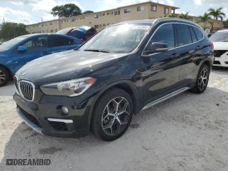 2019 BMW X1 xDrive28i with VIN WBXHT3C55K5L90055, listed as a Copart auction lot 47262905 with 88,442 mi miles and Salvage Title. Bid and sale history available at carsss.com. Image 1.
