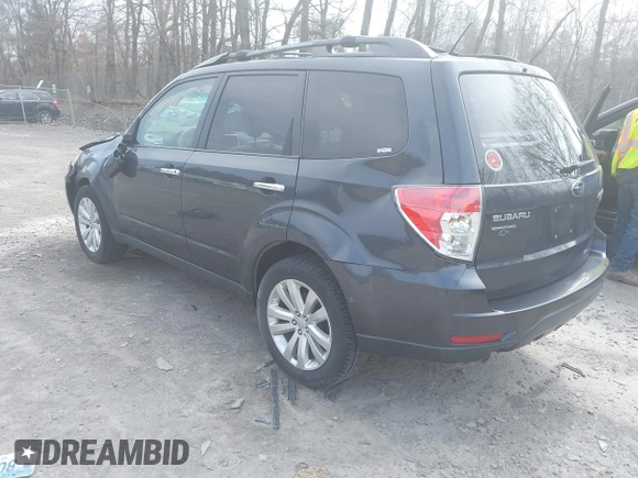 2012 Subaru Forester X Premium with VIN JF2SHADC0CH437452, listed as a IAAI auction lot 42079674 with 61,106 mi miles and . Bid and sale history available at DreamBid. Image 3.