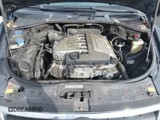 2005 Volkswagen Touareg 3.2L V6 with VIN WVGZG77L55D071024, listed as a IAAI auction lot 42111205 with 204,417 mi miles and . Bid and sale history available at DreamBid. Image 10.
