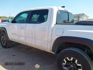 2023 Toyota Tacoma SR z VIN 3TYCZ5AN5PT151681, wystawiony jako IAAI lot #41936577 z przebiegiem 30 056 mil mil oraz . Historia ofert i sprzedaży dostępna na DreamBid. Obrazek 15.