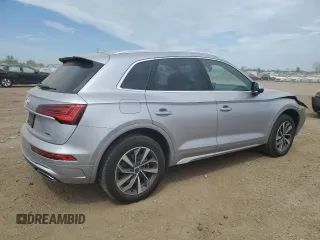 2024 Audi Q5 S line Premium Plus z VIN WA1EABFY9R2028418, wystawiony jako Copart lot #56371775 z przebiegiem 15 104 mil mil oraz Szkoda całkowita • Salvage title. Historia ofert i sprzedaży dostępna na DreamBid. Obrazek 3.