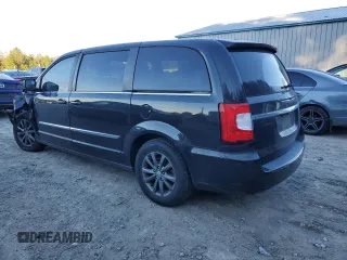 2015 Chrysler Town & Country S with VIN 2C4RC1HG5FR627653, listed as a Copart auction lot 87235414 with 103,684 mi miles and Salvage Title. Bid and sale history available at DreamBid. Image 2.