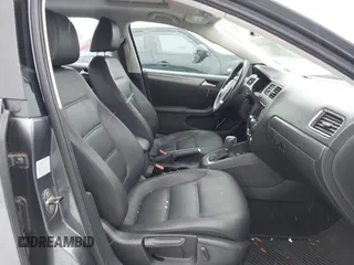 2013 Volkswagen Jetta TDI w/Premium с VIN 3VWLL7AJ9DM226266, выставлен на аукционе IAAI как лот 41625730 с пробегом 119 596 миль миль и . История ставок и продаж доступна на DreamBid. Изображение 5.