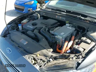 2019 Ford Fusion SE with VIN 3FA6P0LU1KR217747, listed as a IAAI auction lot 42803709 with 120,991 mi miles and . Bid and sale history available at DreamBid. Image 13.
