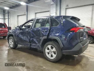 2021 Toyota RAV4 XLE with VIN 2T3P1RFV7MW196605, listed as a Copart auction lot 63502735 with 32,150 mi miles and Salvage title. Bid and sale history available at DreamBid. Image 2.