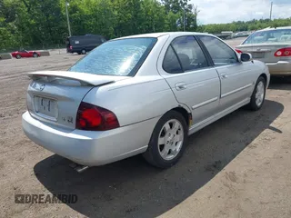 2005 Nissan Sentra SE-R z VIN 3N1AB51D75L577179, wystawiony jako IAAI lot #42351820 z przebiegiem 209 310 mil mil oraz . Historia ofert i sprzedaży dostępna na DreamBid. Obrazek 4.