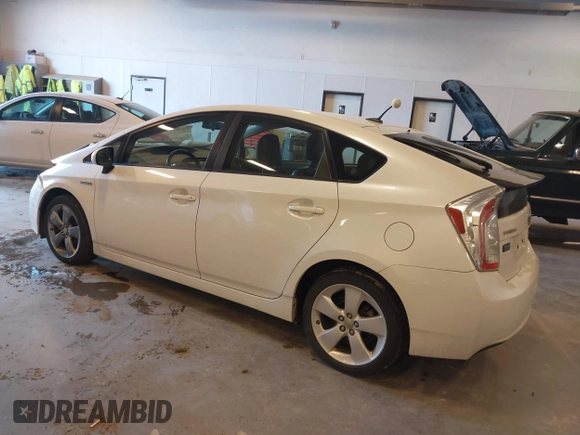 2013 Toyota Prius One with VIN JTDKN3DU7D5625142, listed as a IAAI auction lot 41867328 with 192,827 mi miles. Bid and sale history available at carsss.com. Image 3.