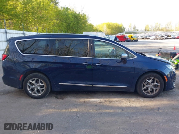 2018 Chrysler Pacifica Limited с VIN 2C4RC1GG9JR185650, выставлен на аукционе IAAI как лот 42225426 с пробегом 130 463 миль миль и . История ставок и продаж доступна на DreamBid. Изображение 13.