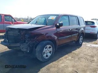 2014 Honda Pilot LX with VIN 5FNYF4H29EB031593, listed as a IAAI auction lot 41769098 with 153,401 mi miles and . Bid and sale history available at carsss.com. Image 2.