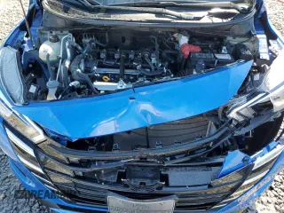 2024 Nissan Versa S z VIN 3N1CN8DV8RL849203, wystawiony jako Copart lot #56414195 z przebiegiem 22 127 mil mil oraz Szkoda całkowita • Salvage title. Historia ofert i sprzedaży dostępna na DreamBid. Obrazek 11.