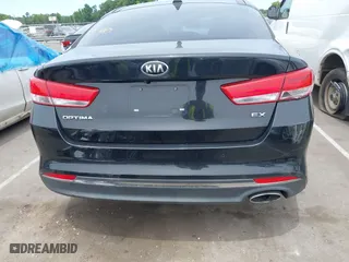 2016 Kia Optima EX with VIN 5XXGU4L38GG075652, listed as a IAAI auction lot 39544592 with 151,960 mi miles. Bid and sale history available at carsss.com. Image 17.