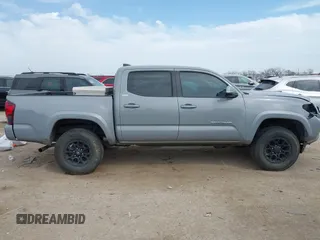 2021 Toyota Tacoma 4WD SR with VIN 5TFCZ5AN3MX260853, listed as a IAAI auction lot 41784451 with 122,244 mi miles. Bid and sale history available at carsss.com. Image 13.