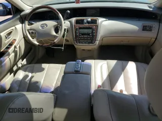2004 Toyota Avalon XL z VIN 4T1BF28B84U342024, wystawiony jako Copart lot #56174985 z przebiegiem 166 173 mil mil oraz Szkoda całkowita • Salvage title. Historia ofert i sprzedaży dostępna na DreamBid. Obrazek 8.