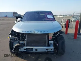 2020 Land Rover Discovery SE with VIN SALRG2RV0L2425586, listed as a IAAI auction lot 41899344 with 56,449 mi miles. Bid and sale history available at carsss.com. Image 12.