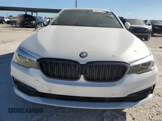 2018 BMW 5 Series 530i with VIN WBAJA5C58JWA39259, listed as a Copart auction lot 48374475 with 71,461 mi miles and Clean Title. Bid and sale history available at carsss.com. Image 5.