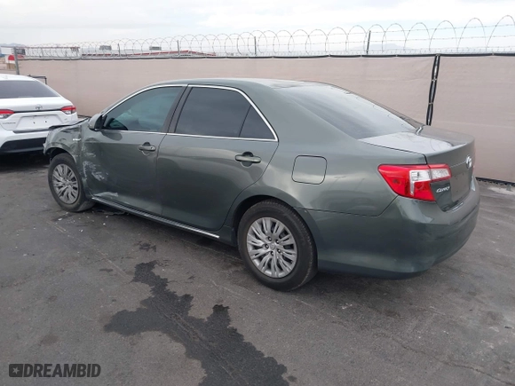 2014 Toyota Camry Hybrid LE with VIN 4T1BD1FK2EU134838, listed as a IAAI auction lot 41912000 with 132,000 mi miles. Bid and sale history available at carsss.com. Image 3.
