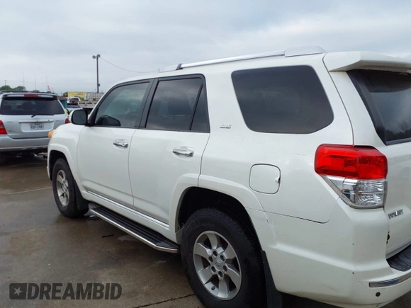 2011 Toyota 4Runner SR5 with VIN JTEZU5JR6B5028022, listed as a IAAI auction lot 42117576 with 246,000 mi miles and . Bid and sale history available at DreamBid. Image 14.