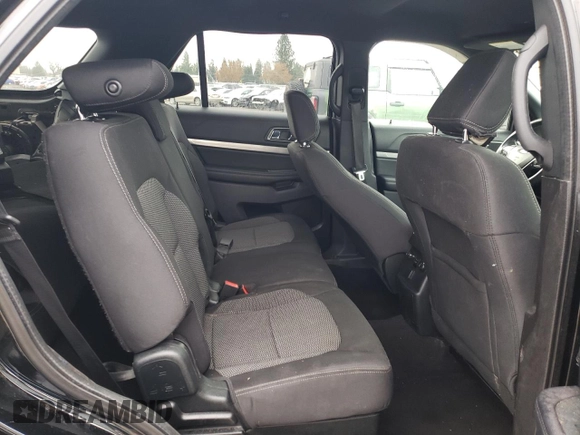 2018 Ford Explorer XLT z VIN 1FM5K8D8XJGC73918, wystawiony jako Copart lot #52388025 z przebiegiem 98 380 mil mil oraz Szkoda całkowita • Salvage title. Historia ofert i sprzedaży dostępna na DreamBid. Obrazek 10.