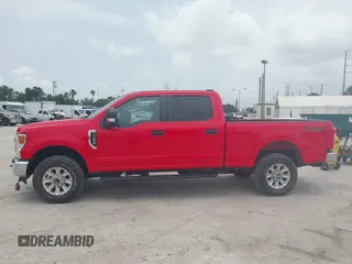 2022 Ford F-250 XL с VIN 1FT7W2B67NEF98026, выставлен на аукционе IAAI как лот 42449105 с пробегом Не указан миль и . История ставок и продаж доступна на DreamBid. Изображение 14.