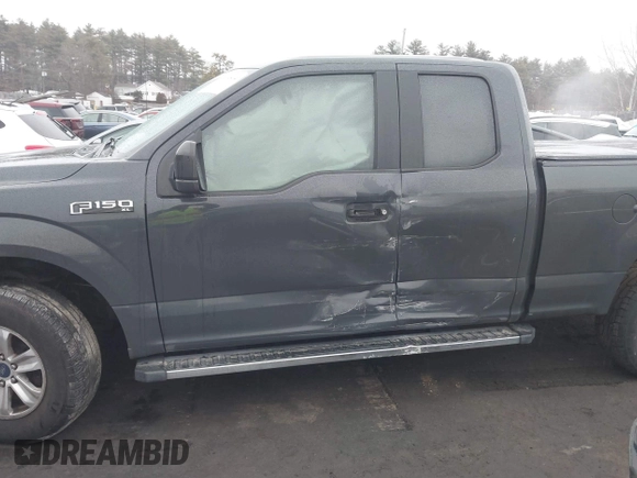 2017 Ford F-150 XL with VIN 1FTEX1E89HKD96516, listed as a IAAI auction lot 41609804 with 166,019 mi miles. Bid and sale history available at carsss.com. Image 14.