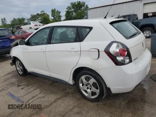 2010 Pontiac Vibe 1SA with VIN 5Y2SP6E8XAZ412803, listed as a Copart auction lot 61876895 with 105,582 mi miles and Salvage title. Bid and sale history available at DreamBid. Image 2.