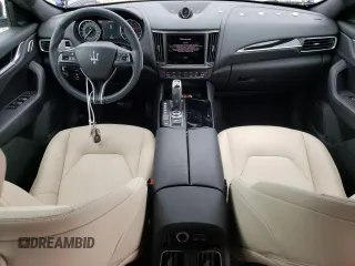 2021 Maserati Levante S with VIN ZN661YUA1MX363105, listed as a Copart auction lot 39611944 with 37,879 mi miles. Bid and sale history available at carsss.com. Image 8.