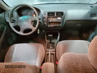 2000 Honda Civic z VIN 2HGEJ6688YH914377, wystawiony jako Copart lot #82462364 z przebiegiem 275 051 mil mil oraz Czysty tytuł • Clean title. Historia ofert i sprzedaży dostępna na DreamBid. Obrazek 8.