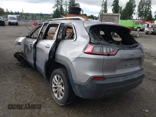 2019 Jeep Cherokee Latitude с VIN 1C4PJLCB5KD457781, выставлен на аукционе IAAI как лот 42557203 с пробегом Не указан миль и . История ставок и продаж доступна на DreamBid. Изображение 3.
