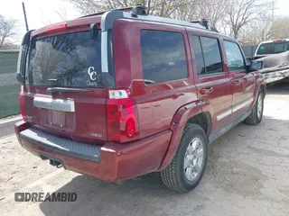 2007 Jeep Commander Overland with VIN 1J8HG68257C658874, listed as a IAAI auction lot 41738794 with 236,096 mi miles and . Bid and sale history available at DreamBid. Image 4.