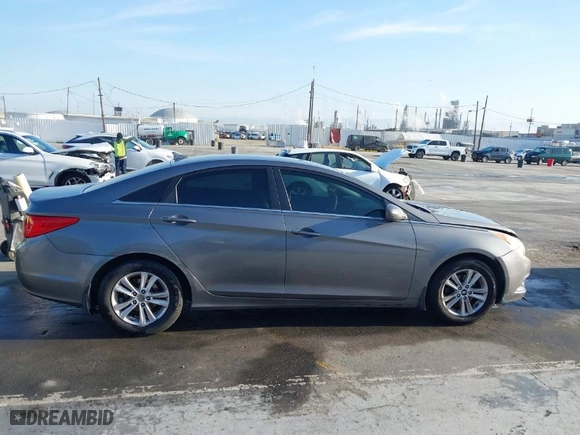 2011 Hyundai Sonata GLS PZEV with VIN 5NPEB4AC4BH175180, listed as a IAAI auction lot 41949190 with 144,002 mi miles. Bid and sale history available at carsss.com. Image 13.