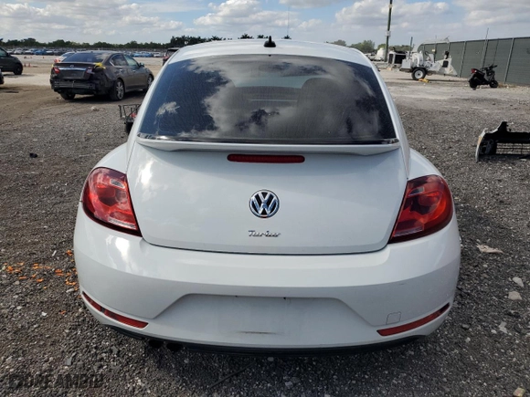 2017 Volkswagen Beetle 1.8T Fleet with VIN 3VWF17AT1HM617468, listed as a Copart auction lot 82233824 with 72,800 mi miles and Salvage Title. Bid and sale history available at carsss.com. Image 6.