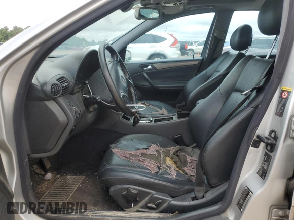 2004 Mercedes-Benz C 230 Kompressor with VIN WDBRF40J84F452074, listed as a Copart auction lot 56025015 with Not provided miles and Salvage title. Bid and sale history available at DreamBid. Image 7.