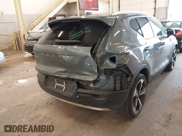 2021 Volvo XC40 Momentum z VIN YV4162UK3M2416447, wystawiony jako IAAI lot #41923981 z przebiegiem 28 654 mil mil oraz . Historia ofert i sprzedaży dostępna na DreamBid. Obrazek 19.
