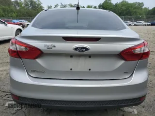 2013 Ford Focus SE with VIN 1FADP3F20DL135626, listed as a Copart auction lot 57207675 with 178,004 mi miles and Salvage title. Bid and sale history available at DreamBid. Image 6.
