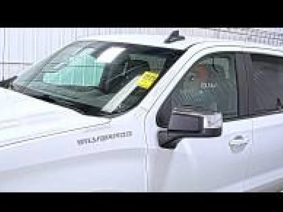 2020 Chevrolet Silverado 1500 LT with VIN 3GCUYDED3LG186890, listed as a IAAI auction lot 42185730 with 123,518 mi miles and . Bid and sale history available at DreamBid. Image 38.