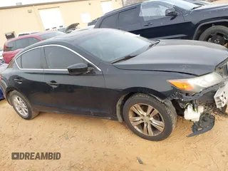 2013 Acura ILX z VIN 19VDE1F30DE000774, wystawiony jako IAAI lot #41791117 z przebiegiem 275 258 mil mil oraz . Historia ofert i sprzedaży dostępna na DreamBid. Obrazek 13.