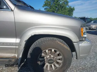 2000 Isuzu Trooper S with VIN JACDJ58X8Y7J10132, listed as a IAAI auction lot 42731475 with 161,020 mi miles and . Bid and sale history available at DreamBid. Image 16.