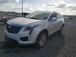 2020 Cadillac XT5 Luxury FWD z VIN 1GYKNAR49LZ206949, wystawiony jako Copart lot #84590624 z przebiegiem Nie podano mil oraz Nie do naprawy • Non repairable. Historia ofert i sprzedaży dostępna na DreamBid. Obrazek 1.