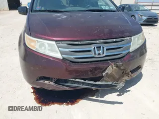 2012 Honda Odyssey EX с VIN 5FNRL5H40CB047070, выставлен на аукционе IAAI как лот 41817134 с пробегом 141 978 миль миль и . История ставок и продаж доступна на DreamBid. Изображение 17.